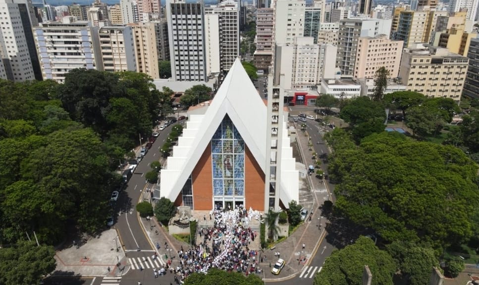 LONDRINA/PR: A Arquidiocese do Sagrado Coração de Jesus
